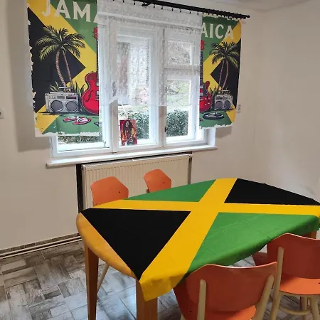 Jamajka Vinohradska Prázdninový dům *
